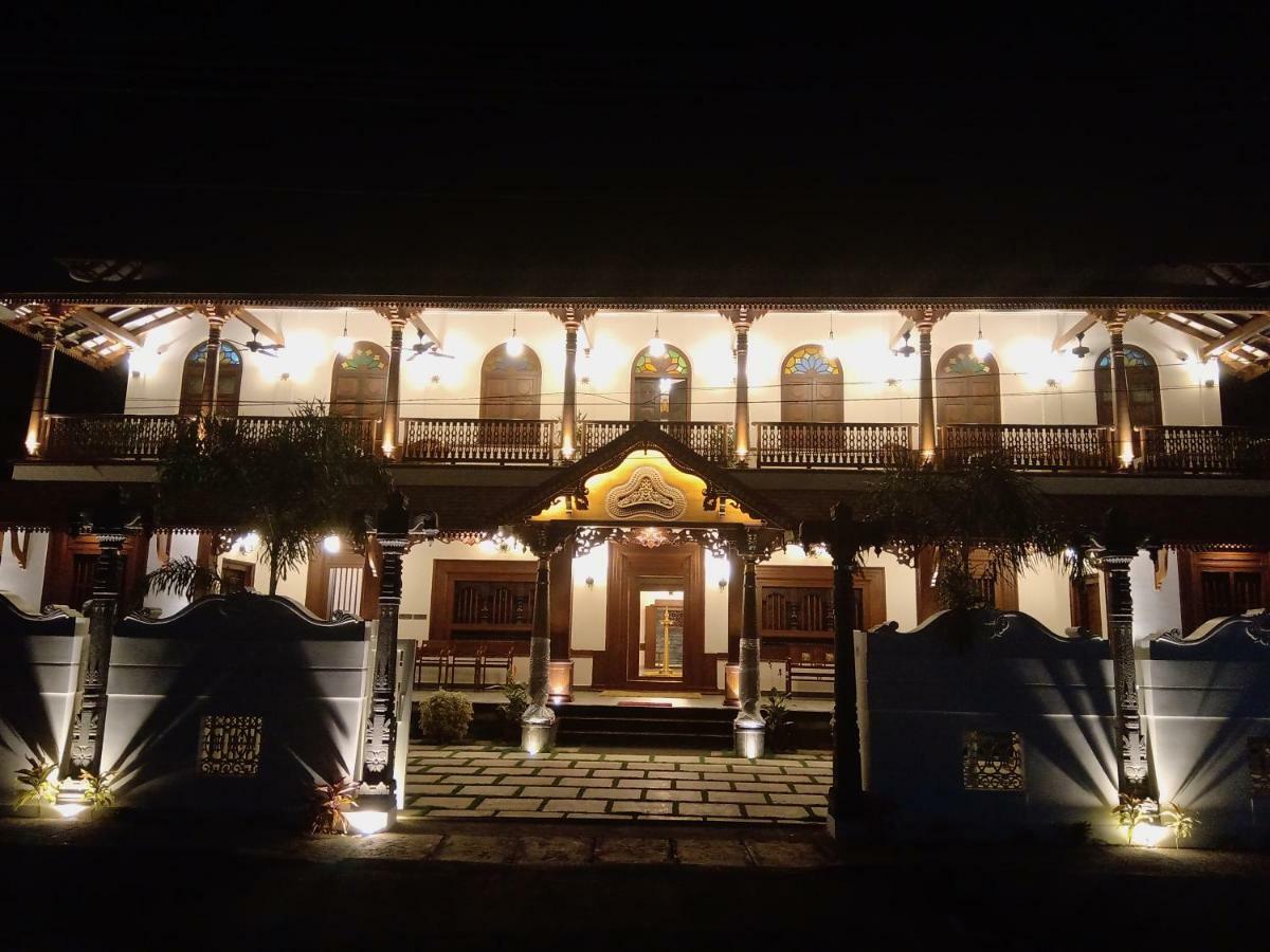Villa De 1945 Mahe Exterior foto